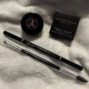 Anastasia Beverly Hills Brow Bundle of 4!